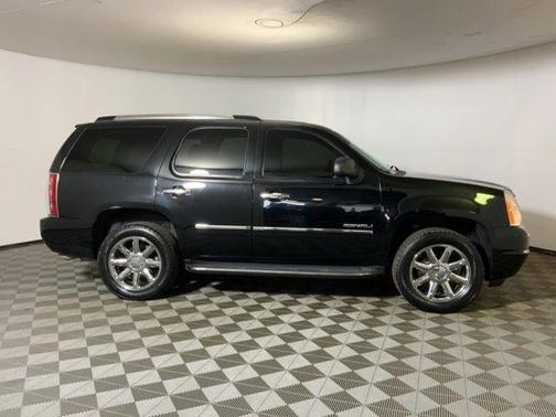Onyx Black 2013 GMC Yukon Denali