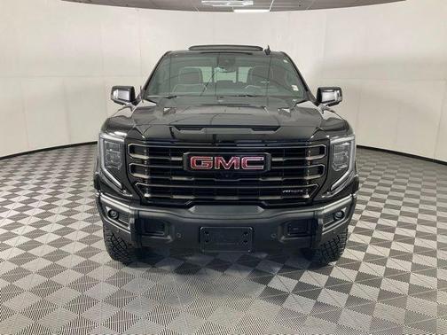 Onyx Black 2024 GMC Sierra 1500 AT4X