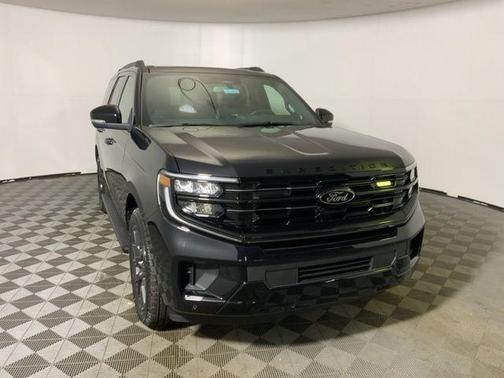 Agate Black Metallic 2026 Ford Expedition Platinum