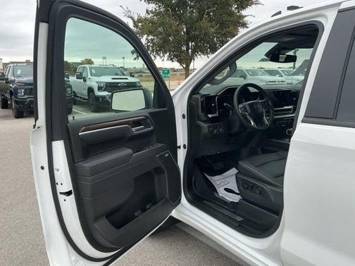 Summit White 2026 Chevrolet Silverado 1500 RST