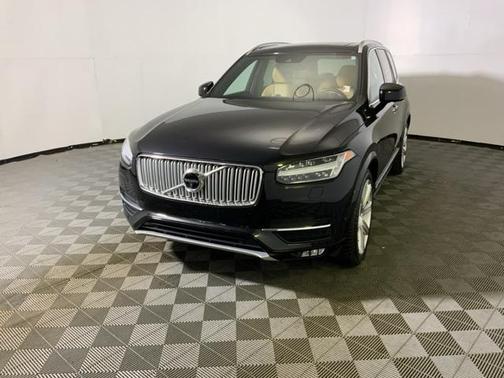 2017 Volvo XC90 T6 Inscription