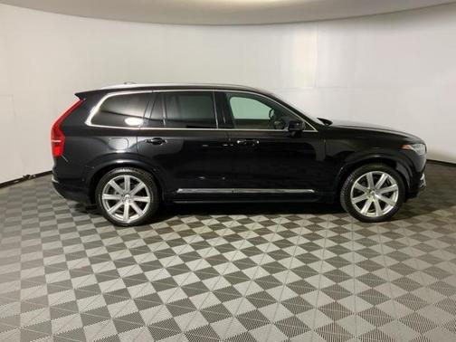 2017 Volvo XC90 T6 Inscription