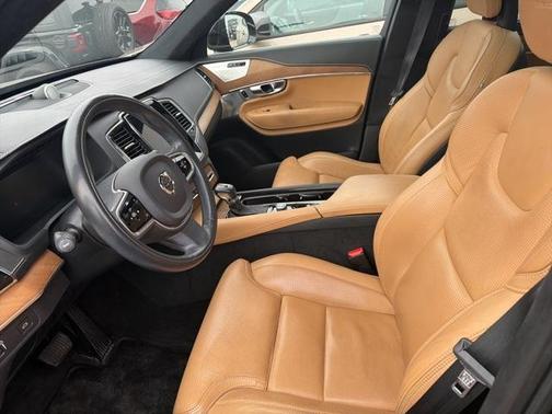 2017 Volvo XC90 T6 Inscription