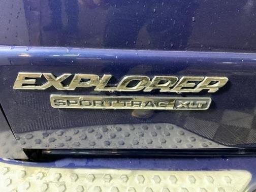 2005 Ford Explorer Sport Trac XLS