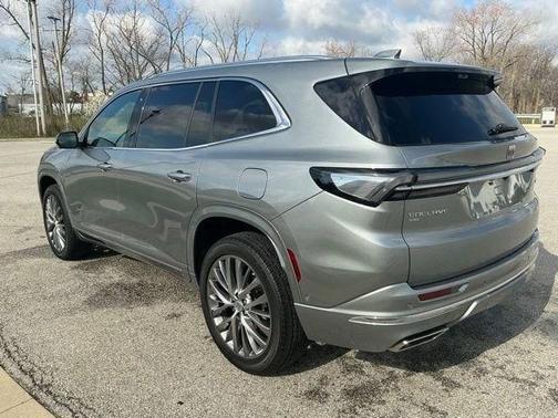 Moonstone Gray Metallic 2025 Buick Enclave Avenir