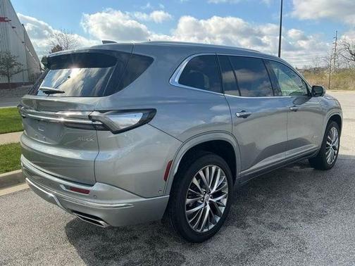 Moonstone Gray Metallic 2025 Buick Enclave Avenir