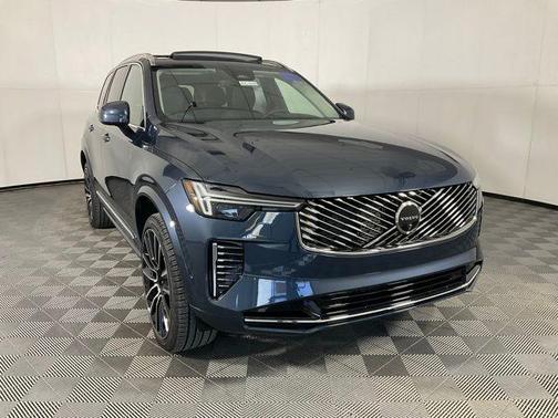 Denim Blue 2026 Volvo XC90 B6 Plus 7-Seater