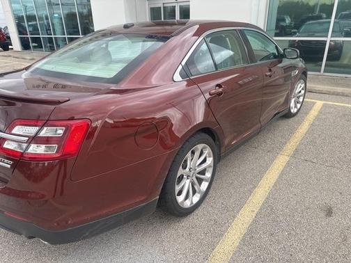 2015 Ford Taurus Limited