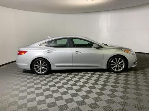 2016 Hyundai Azera Base