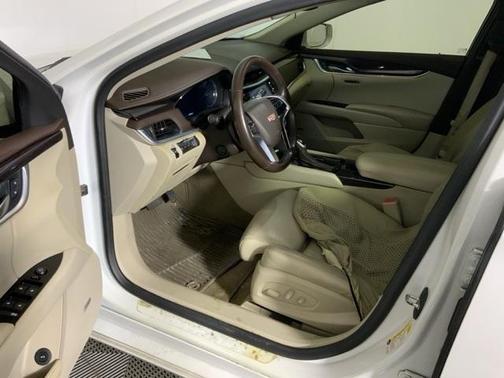 2016 Cadillac XTS Premium Collection