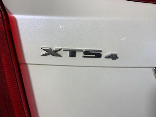 2016 Cadillac XTS Premium Collection