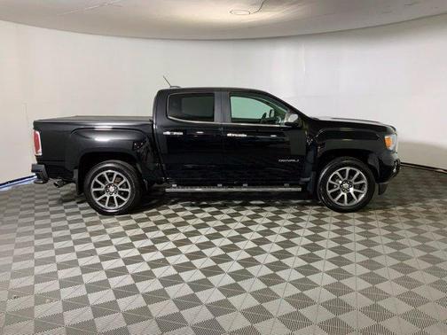 Onyx Black 2019 GMC Canyon Denali