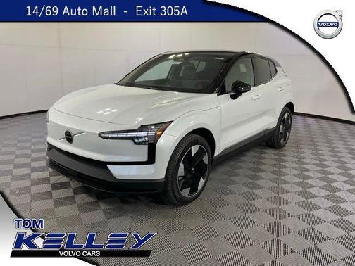 Crystal White 2026 Volvo EX30 Twin Motor Plus