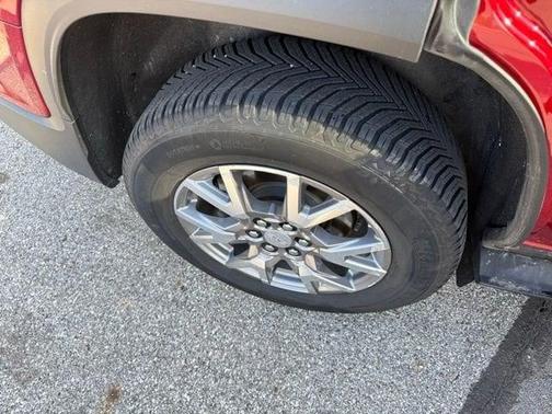 Cayenne Red Tintcoat 2021 GMC Acadia SLT