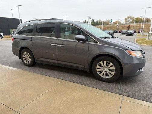 2016 Honda Odyssey SE