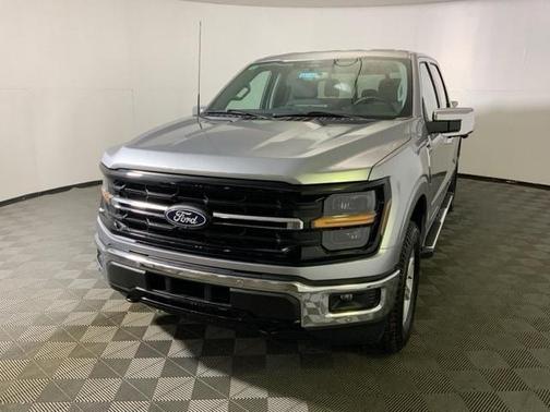 Iconic Silver Metallic 2025 Ford F-150 XLT