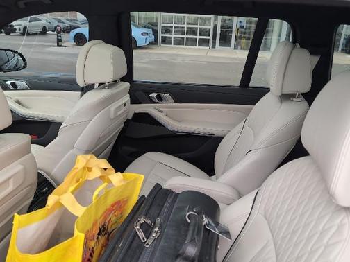 2020 BMW X7 xDrive40i