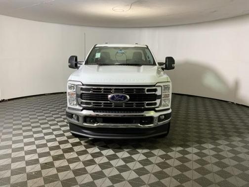 2025 Ford F-350 XLT