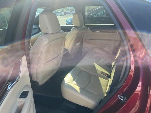 2017 Cadillac XT5 Premium Luxury