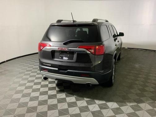 2018 GMC Acadia SLE-2