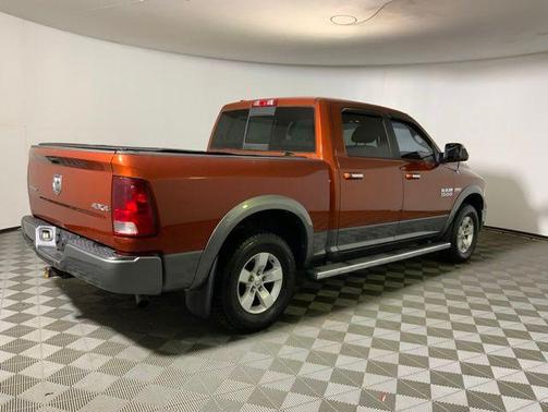 2013 RAM 1500 SLT