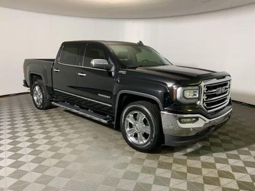 Onyx Black 2017 GMC Sierra 1500 SLT