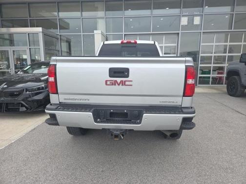 2018 GMC Sierra 2500 Denali