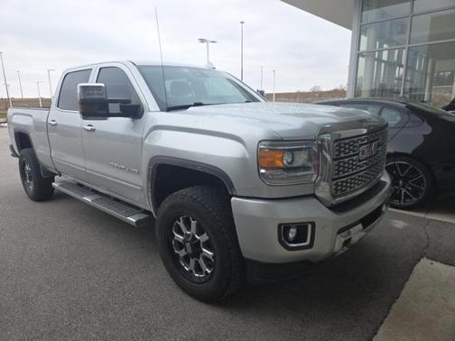 2018 GMC Sierra 2500 Denali