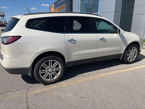 White Diamond Tri-Coat 2014 Chevrolet Traverse 1LT
