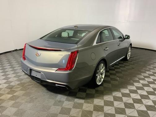 2018 Cadillac XTS Premium Luxury