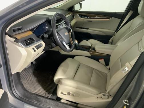 2018 Cadillac XTS Premium Luxury