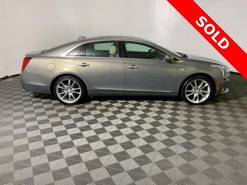 2018 Cadillac XTS Premium Luxury