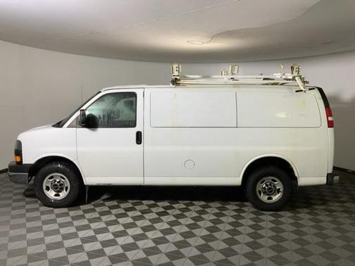 2016 GMC Savana 2500 Work Van