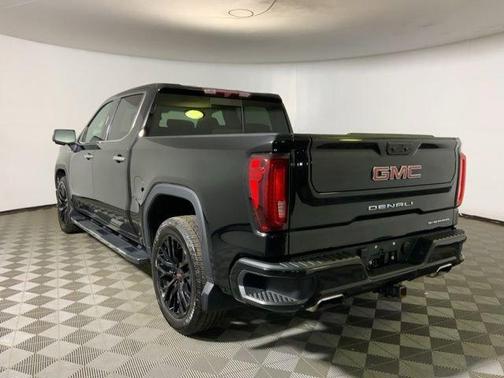 Onyx Black 2022 GMC Sierra 1500 Denali