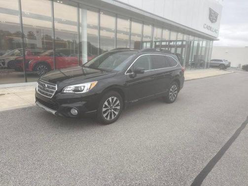 Crystal Black Silica 2016 Subaru Outback 3.6R Limited