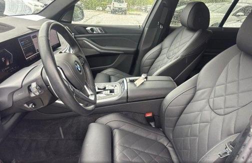 Black Sapphire Metallic 2025 BMW X5 PHEV xDrive50e