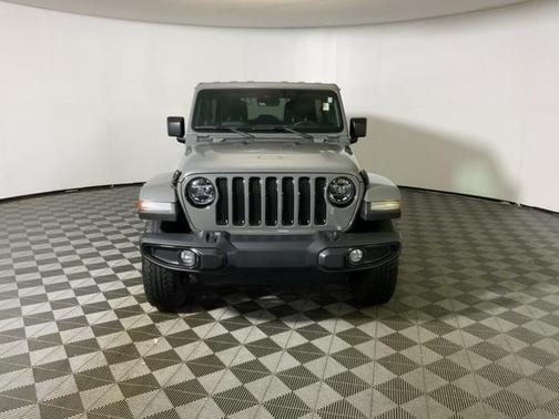 2022 Jeep Wrangler Unlimited Sahara Altitude