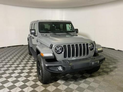 2022 Jeep Wrangler Unlimited Sahara Altitude