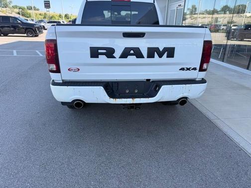 2018 RAM 1500 Night