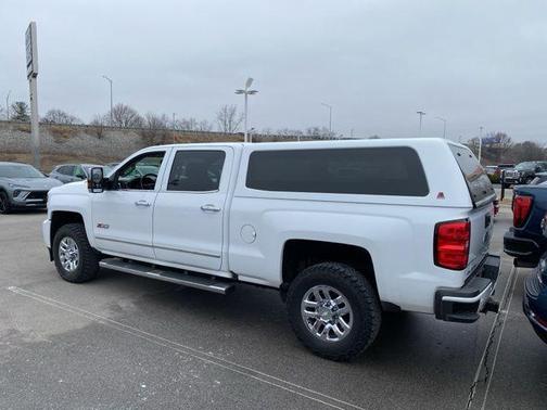 Summit White 2019 Chevrolet Silverado 3500 LTZ