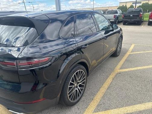 2019 Porsche Cayenne Base