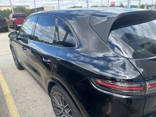 2019 Porsche Cayenne Base
