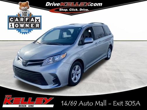 2019 Toyota Sienna LE