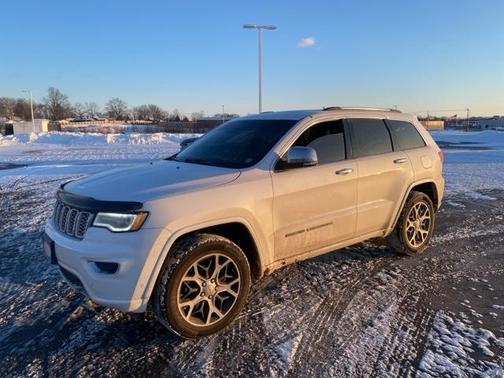 2019 Jeep Grand Cherokee Overland