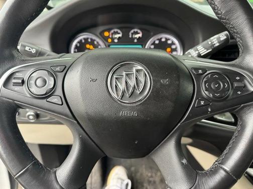 2019 Buick Enclave Essence