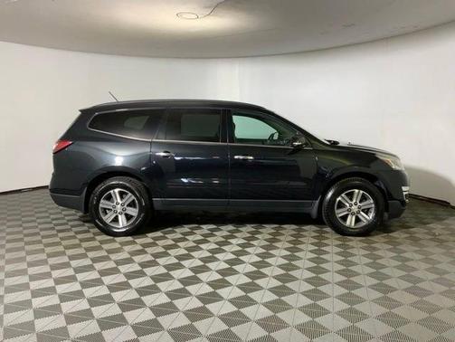 Black Granite Metallic 2015 Chevrolet Traverse 2LT