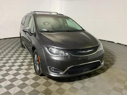 2020 Chrysler Pacifica Hybrid Limited