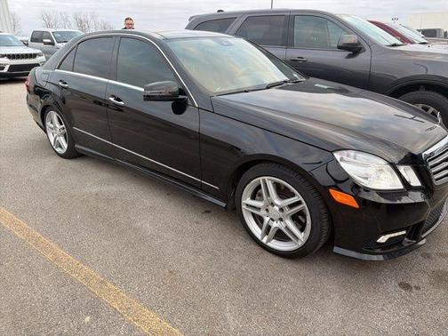 2011 Mercedes-Benz E-Class E 550 4MATIC