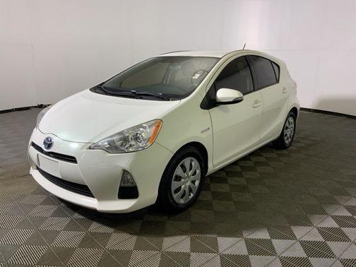 White 2013 Toyota Prius c One