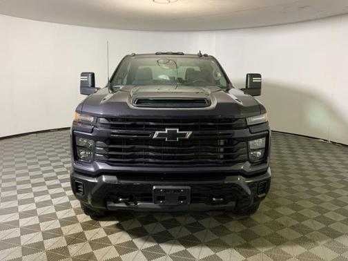 2024 Chevrolet Silverado 2500 Custom